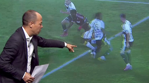Rapid a cerut două penalty-uri cu 'U' Cluj! Marius Avram a analizat fazele și a dat un singur verdict clar