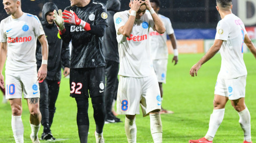 FCSB n-are timp să respire! Program încărcat pentru elevii lui Charalambous în următoarea lună