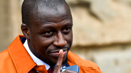 Ce surpriză! Benjamin Mendy a semnat și va fi coleg cu doi români