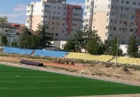 Gata! "Revelația sezonului" în România și-a pus gazon nou și se pregătește să revină acasă