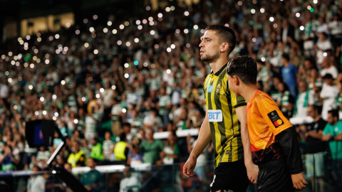 VIDEO Gafă în Champions League! Ce s-a auzit de la boxe în tot stadionul: ”S-au încurcat”