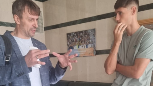 Blănuță, băgat ”în ședință” de antrenorul lui Dinamo Kiev după autogol