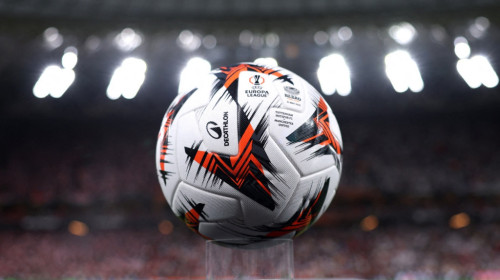 Aston Villa - Bologna 0-0, ACUM, pe DGS 2 / Stuttgart - Celta Vigo 0-0, ACUM, pe DGS 4. Programul din Europa League