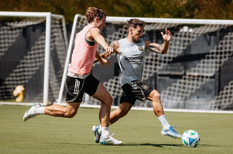 baluta_alex_1758854935_3729867995067039559_2793205918