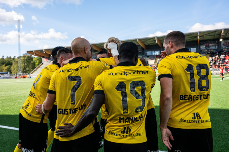 Fotboll, Allsvenskan, Brommapojkarna - Mjällby