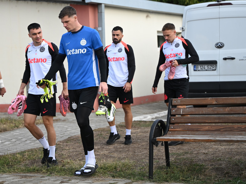 FOTBAL:ANTRENAMENT FCSB MECI YOUNG BOYS BERNA, UEFA EUROPA LEAGUE (1.10.2025)