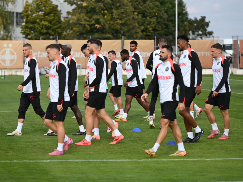 FOTBAL:ANTRENAMENT FCSB MECI YOUNG BOYS BERNA, UEFA EUROPA LEAGUE (1.10.2025)