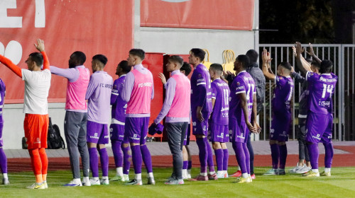 FC Argeș - Petrolul, Live Video 17:00, Digi Sport 1. Piteștenii au șansa să urce pe locul 1! ECHIPELE