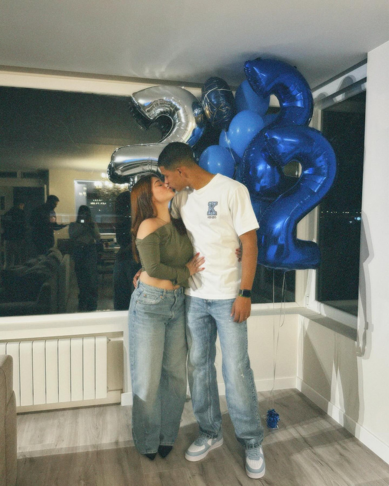 delfiiisilva_1707947442_3302824991693932139_500326747