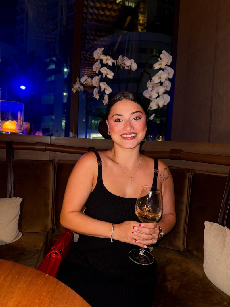 delfiiisilva_1752263230_3674572767576034679_500326747