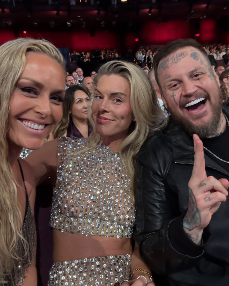 lindseyvonn_1759057112_3731563978104352771_24551101