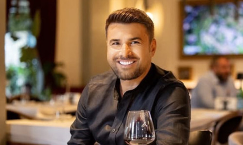Adrian Mutu, primul om din România care și-a cumpărat-o! Cât a plătit și decizia spectaculoasă luată FOTO