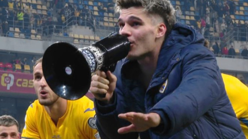 Imaginile bucuriei! Ianis Hagi a luat portavocea și a dat tonul, după România - Austria 1-0