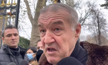 Discursul ministrului MApN despre Steaua, lăudat de cel mai mare duşman al lui Gigi Becali