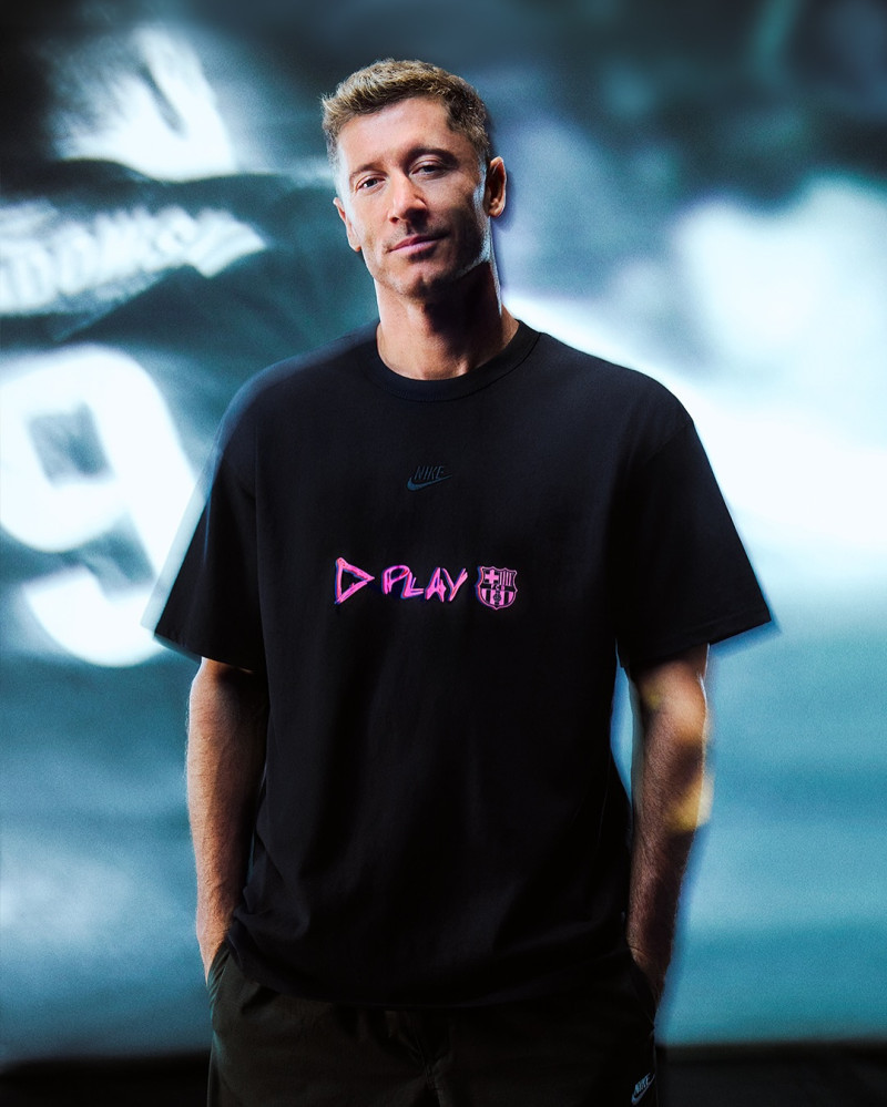 fcbarcelona_1760425908_3743046273805874134_260375673