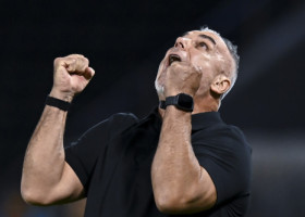 Răsturnare de situație: Cosmin Olăroiu reziliază și semnează un contract "faraonic"!