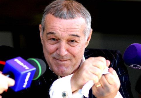 Gigi Becali a dezvăluit cu ce sumă a prejudiciat statul român! "Stați, că-mi vine rău"