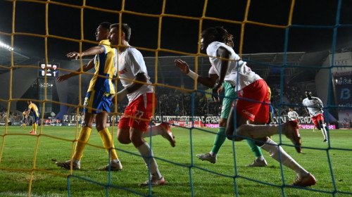 Intră Becali pe fir și îl aduce la FCSB?! Unul dintre cei mai buni fundași din SuperLigă a decis să nu semneze prelungirea
