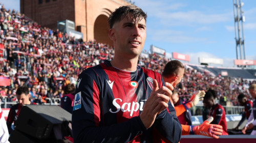 Fundașul Bolognei i-a pus gând rău FCSB-ului! Italienii vor să câștige Europa League