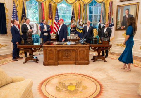 ”Prietenul” lui Donald Trump, mesaj categoric, la o zi după ce președintele SUA a declarat: ”Eu îi spun și el face”
