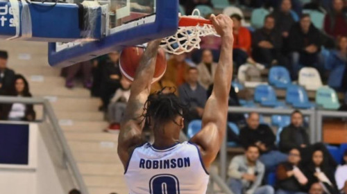 SCM Craiova - Dinamo 83-77. Oltenii s-au impus după un final tensionat