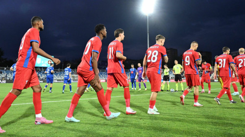 Variantele lui Gigi Becali pentru meciul cu Bologna! Poate face o nouă improvizație la FCSB