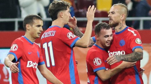 Suporterii Bolognei au recunoscut doar doi jucători de la FCSB, înainte de meciul direct