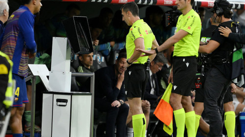 Păreri împărțite în Spania! Doi specialiști s-au pronunțat, după faza controversată de arbitraj din El Clasico