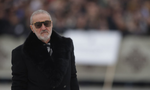 Au apărut imaginile! Gigi Becali s-a întors către camerele de filmat și a făcut un singur gest, la sfințirea Catedralei