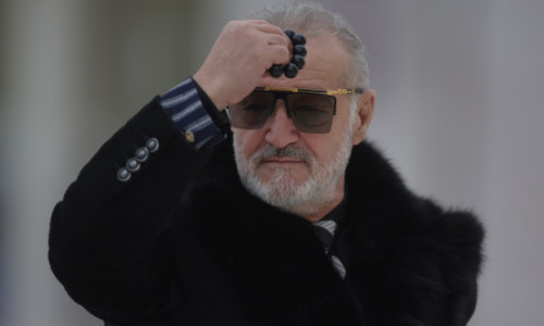 ”Gratis”. Gigi Becali a adus în România tratamentul pentru 800 de persoane: ”Am plătit sute de mii de euro”