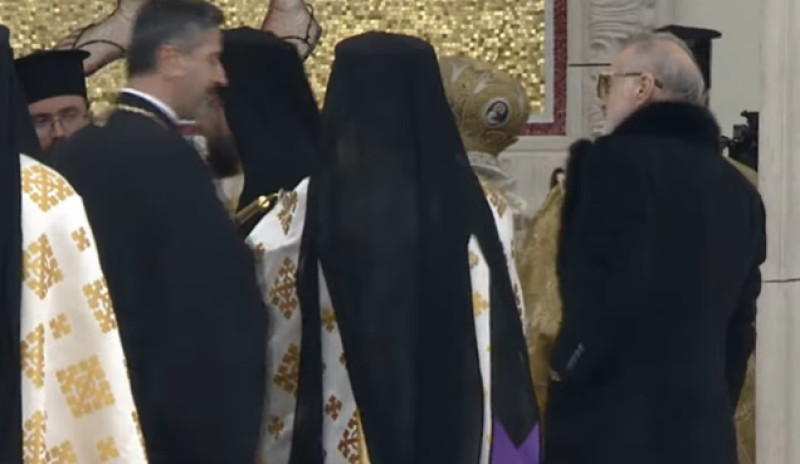 gigi-becali-catedrala2