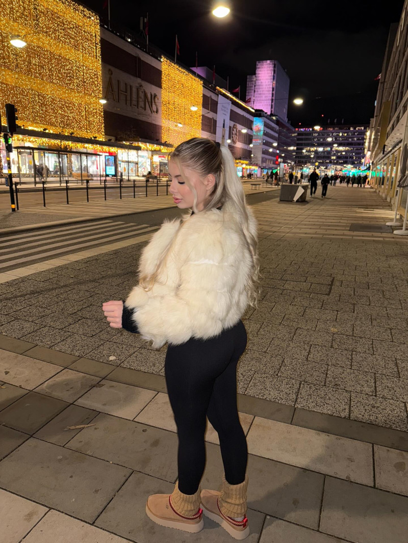 radut.cristina8_1762112377_3757193402065121078_1912808334