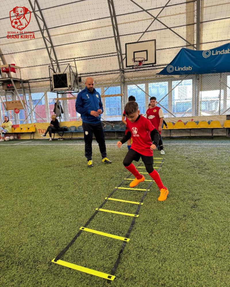 571437200_4111662112421639_2076352800920172817_n