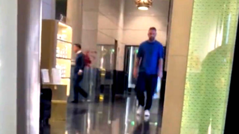 L-au filmat când ieșea de la negocieri! Un nume uriaș i-a spus "DA" lui Dan Șucu