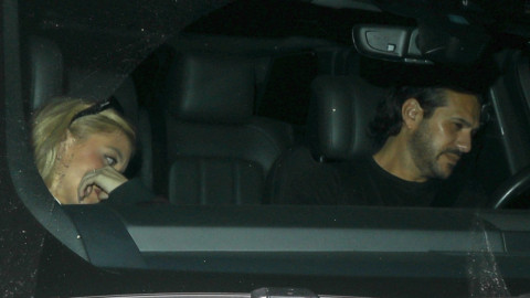 După ce a anulat nunta, ”cea mai frumoasă actriță” s-a urcat în mașina fostului logodnic și a urmat scandalul: ”Lasă-mă în pace”