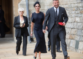 Englezii anunță: La 51 de ani, Victoria Beckham și-a schimbat numele!