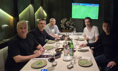 "Dan Petrescu a slăbit 30 de kilograme!" Detalii despre transformarea îngrijorătoarea a antrenorului de 57 de ani