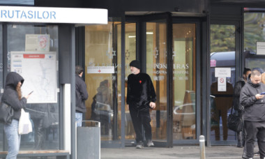 Imaginile zilei cu Gigi Becali la spital. S-a purtat ca un star rock cu femeile din jur