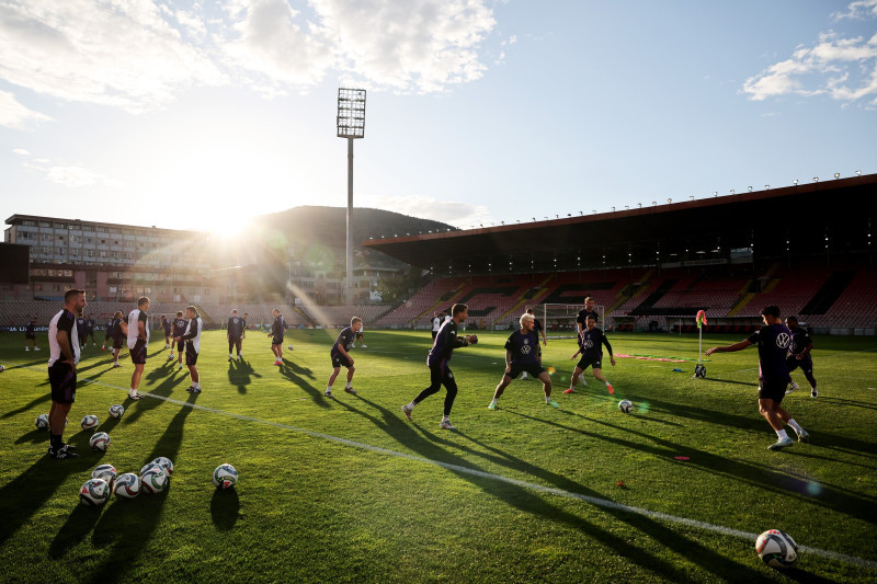 Before Bosnia-Herzegovina - Germany - PK