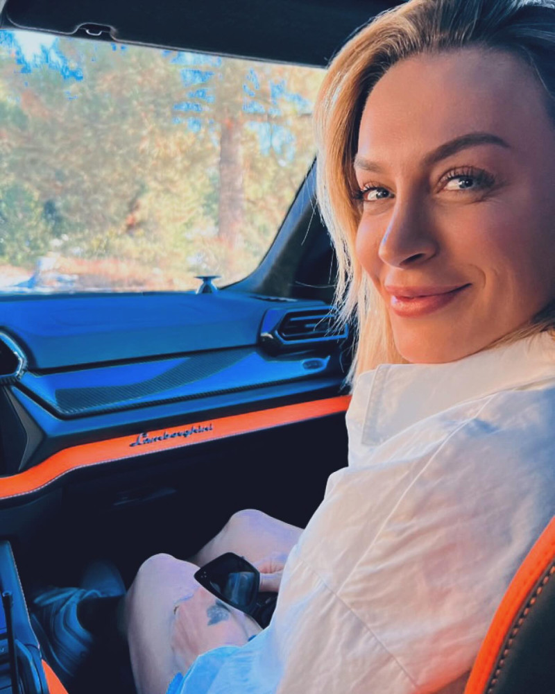 _ana.bogdan__1750537774_3660098594884552688_400915507