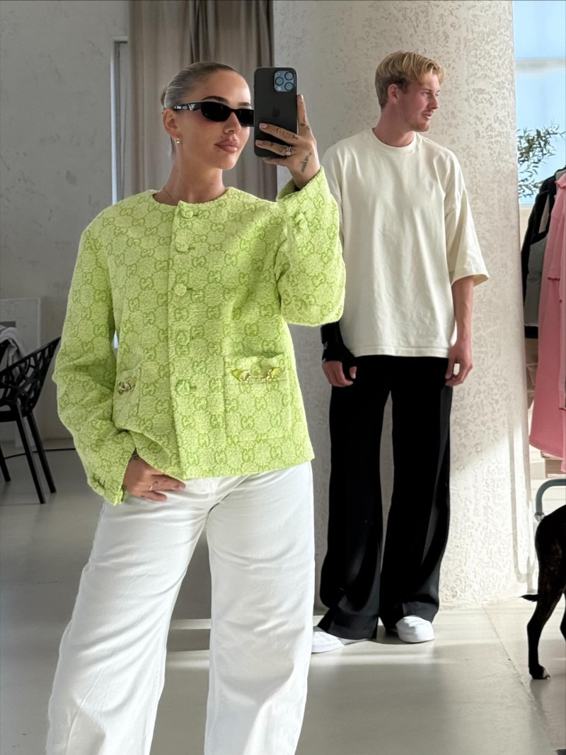 loredana_1758295376_3725174076479414770_3000134215