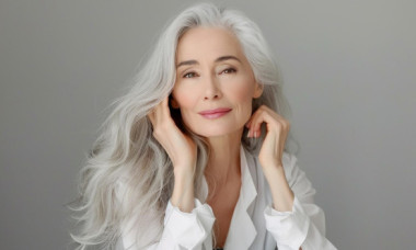 1.700 dosare de pensie pe masa CCR. Dau termene și amână judecata. De ce sunt revoltați pensionarii cu grupe?