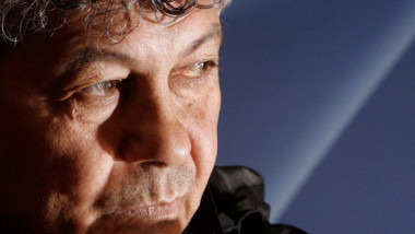 Mircea Lucescu a intrat peste el în cameră și l-a prins în timp ce fuma. Reacția: total neașteptată