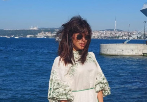 Nu se mai ascund: un nou cuplu celebru în România! După divorțul cu scandal, s-a afișat în premieră cu noua parteneră