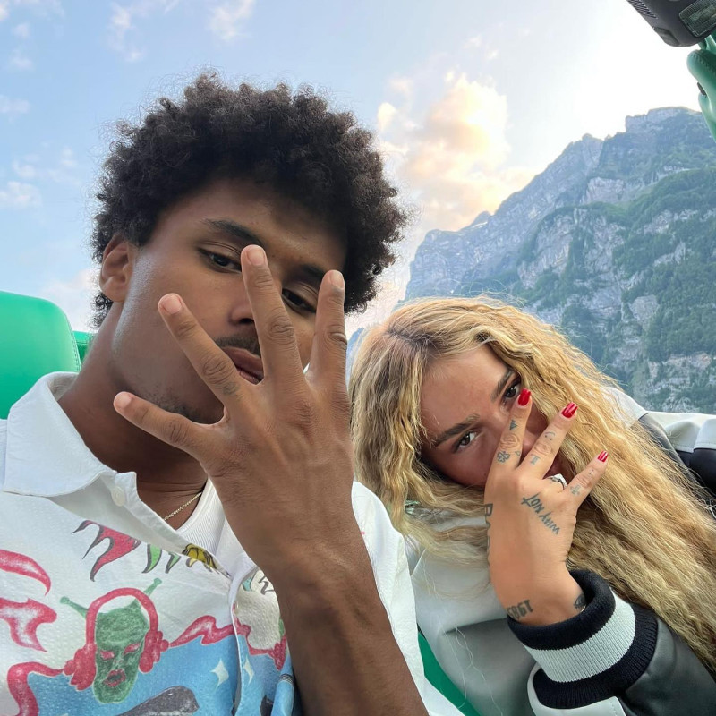 loredana_1689935601_3151730714915091474_3000134215