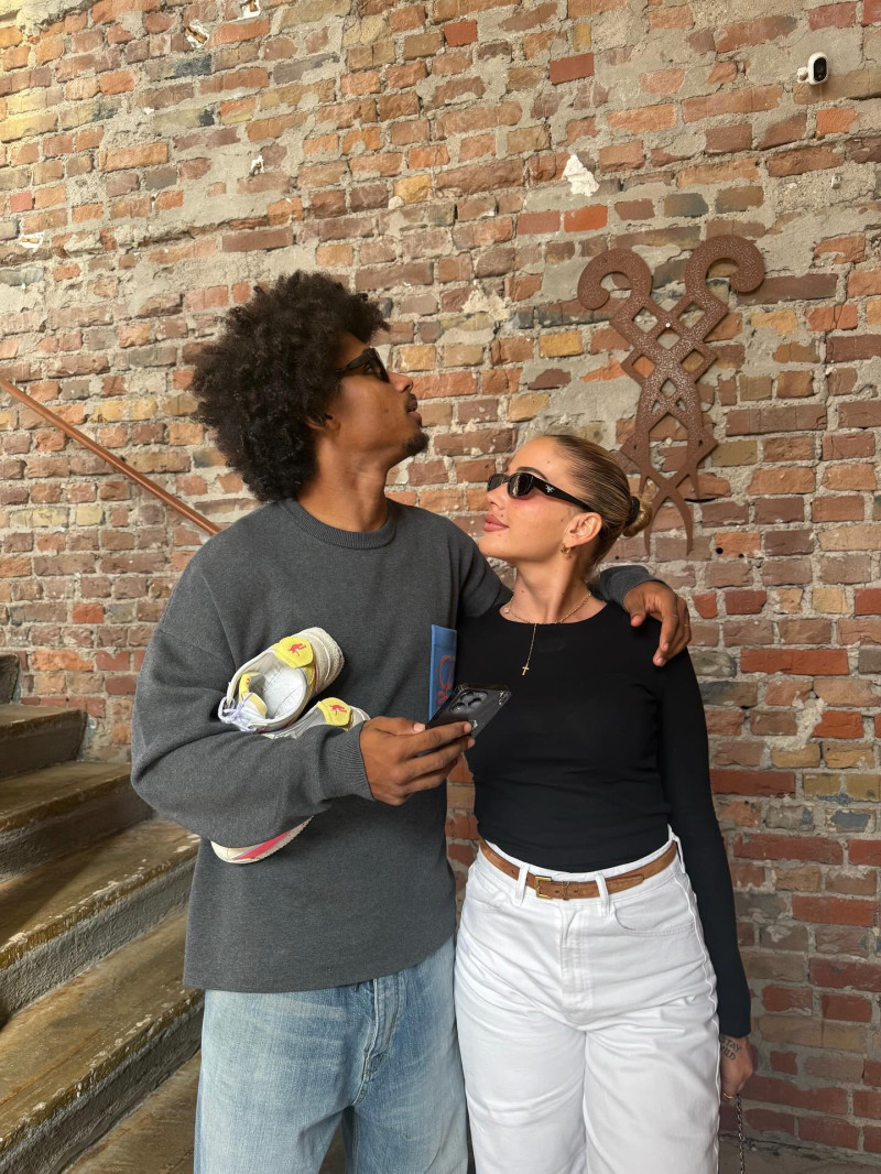 loredana_1758295376_3725174076470999401_3000134215