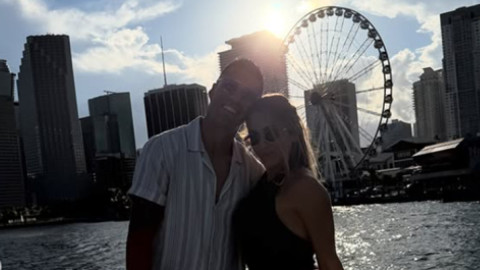 A spălat mașini și a adunat cartele de pe stradă pentru a-și hrăni familia: ”Nu aveam ce mânca”. Acum are 70.000.000 $ în cont