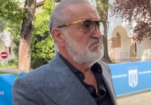 Becali a găsit vinovatul pentru cheltuielile nejustificate ale FCSB-ului: "El crede că e deștept, dar e idiot!"