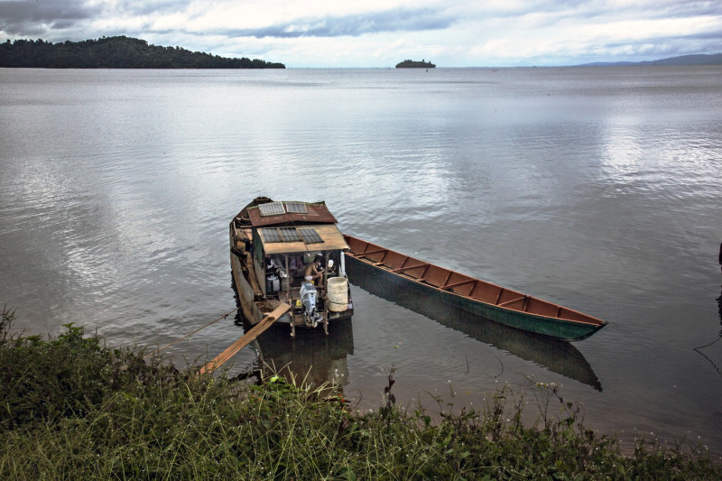 Fishermen in Suriname / Photo