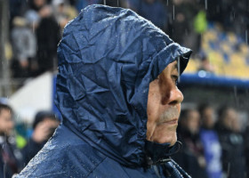 Mircea Lucescu pleacă din România
